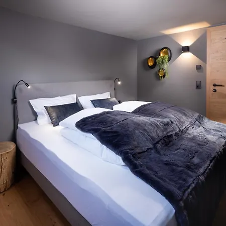 Schoeneben Big Family